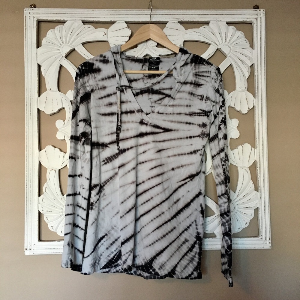 🚨SOLD🚨Aerodynamics Tie Dye Long Sleeve with Hood